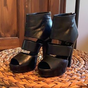 Yves Saint Laurent cut out bootie